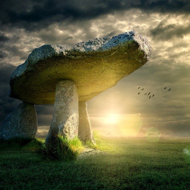 Les Dolmens